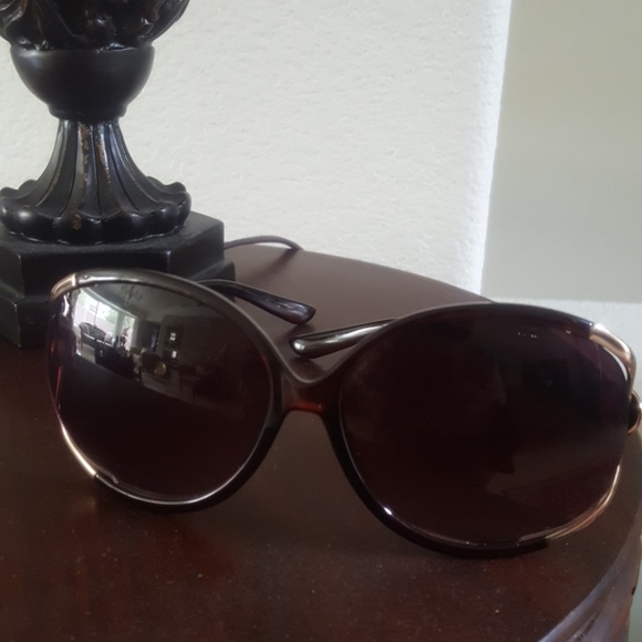 Michael Kors original sunglasses - Picture 3 of 5